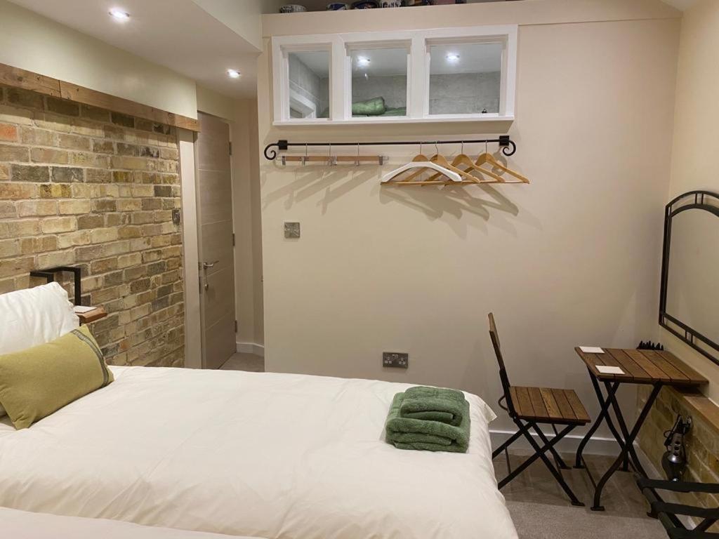 Top Tip Rooms Newmarket Newmarket  Eksteriør bilde